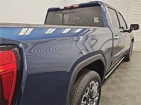 Used 2023 GMC Sierra 1500 Denali Ultimate image 9