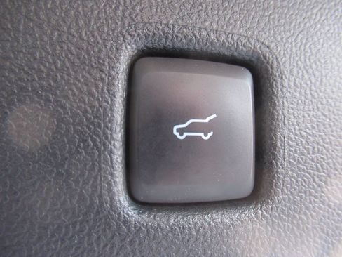 Used 2023 Ford Escape ST-Line AWD/4WD image 26