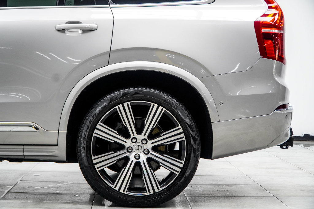 Used 2024 Volvo XC90 T8 Plus AWD/4WD image 15