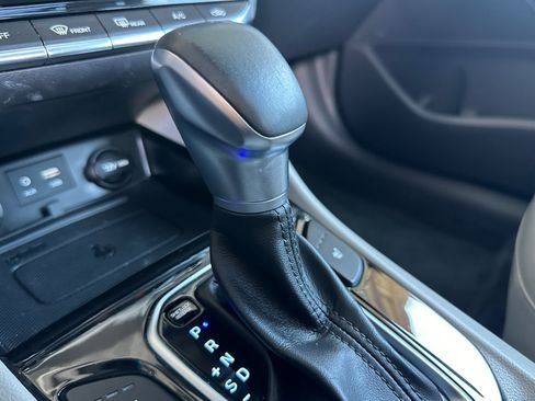 Used 2019 Hyundai Ioniq Limited w/ Ultimate Package 02 FWD image 20
