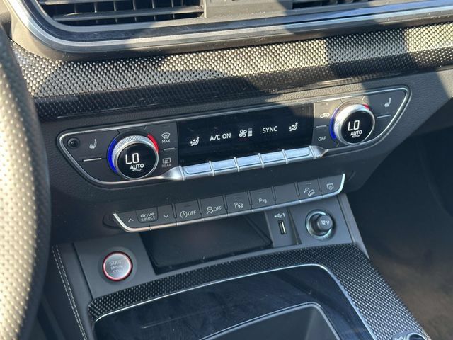 Used 2024 Audi SQ5 Prestige AWD/4WD image 30