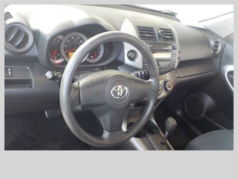 Used 2007 Toyota RAV4 Sport AWD/4WD image 6