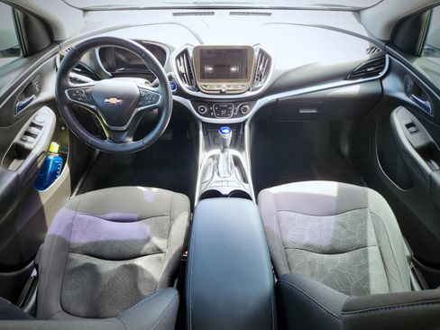 Used 2017 Chevrolet Volt LT FWD image 29