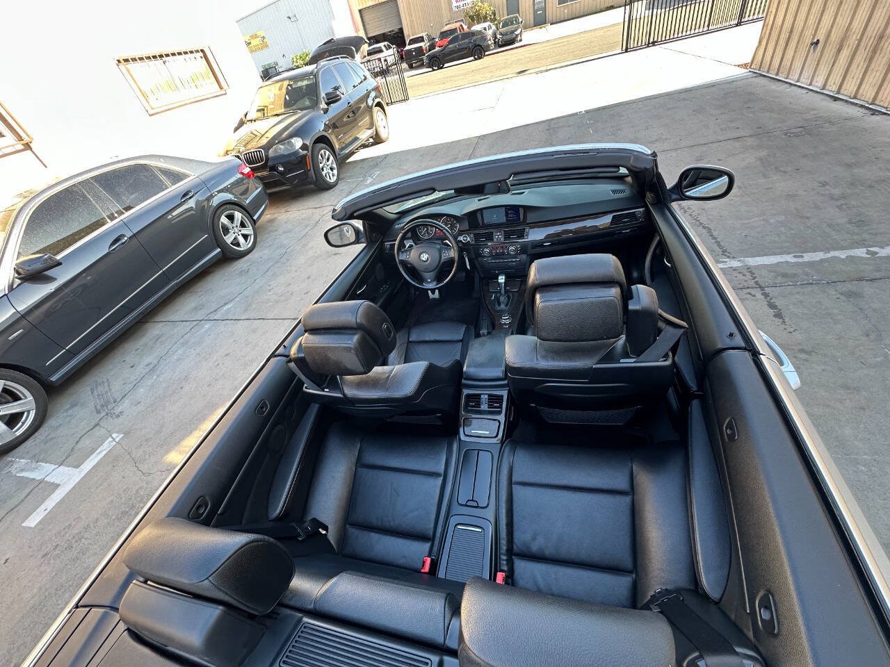 Used 2013 BMW 335i Convertible RWD image 12