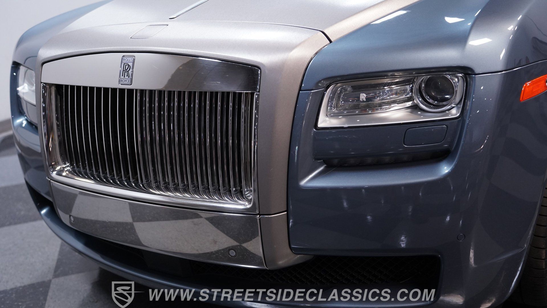 Used 2010 Rolls-Royce Ghost RWD image 18