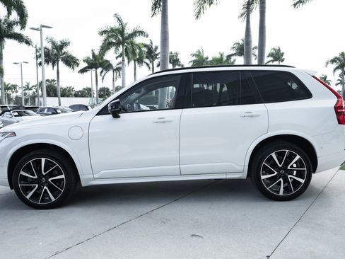 Used 2023 Volvo XC90 T8 Plus w/ Protection Package image 23