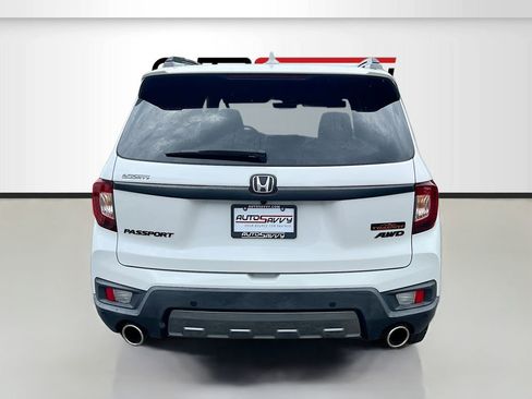 Used 2023 Honda Passport TrailSport image 6