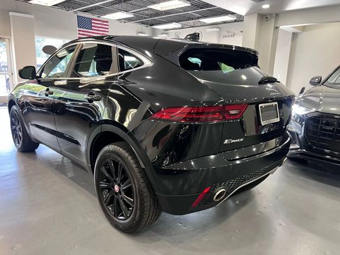Used 2018 Jaguar E-PACE S image 5