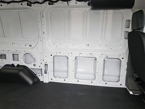 New 2025 Ford Transit 150 Low Roof image 30