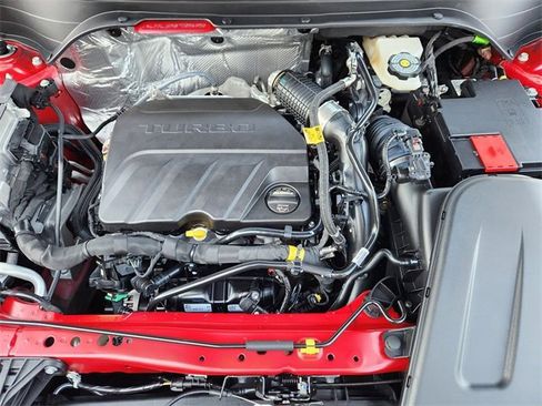 New 2026 Chevrolet Trax RS w/ Sunroof Package image 24