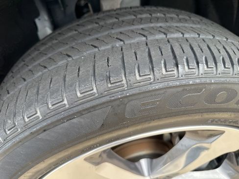 Used 2022 Jeep Grand Cherokee L Limited image 11