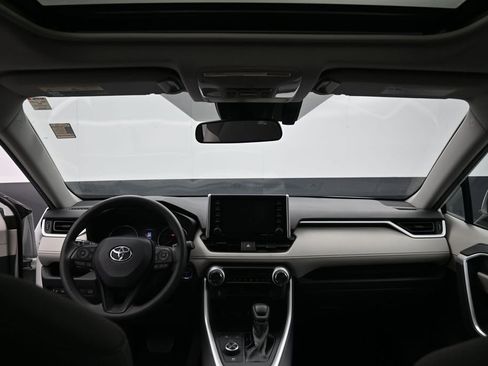 Used 2020 Toyota RAV4 XLE w/ Convenience Package AWD/4WD image 27