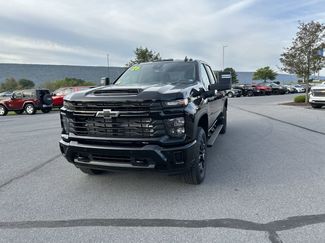 New 2026 Chevrolet Silverado 2500 Custom w/ Custom Value Package video 3