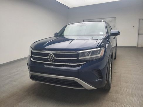 Used 2021 Volkswagen Atlas Cross Sport SE image 15