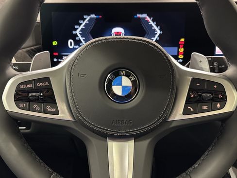 New 2027 BMW X7 xDrive40i w/ M Sport Package AWD/4WD image 16