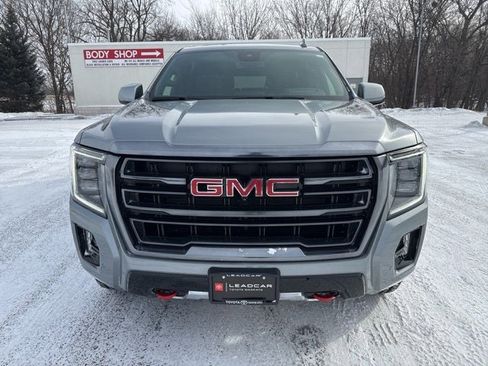 Used 2024 GMC Yukon XL AT4 w/ AT4 Premium Plus Package image 3