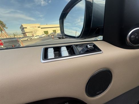 Used 2019 Land Rover Range Rover Sport SE AWD/4WD image 20
