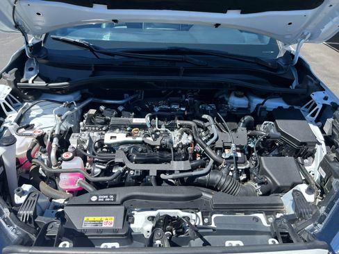 Used 2024 Toyota Corolla Cross AWD Hybrid image 3