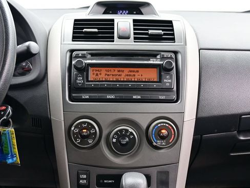 Used 2012 Toyota Corolla S FWD image 43