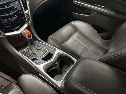 Used 2016 Cadillac SRX Luxury w/ Driver Awareness Package image 28