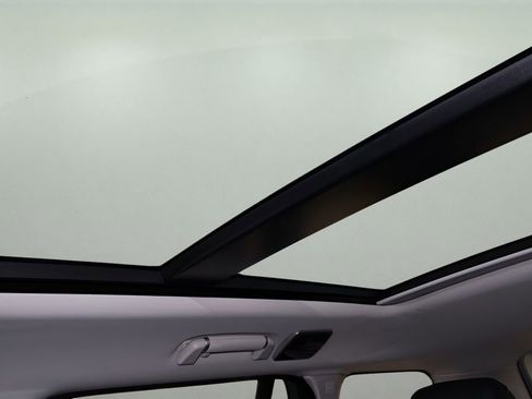 Used 2018 Land Rover Range Rover HSE image 29