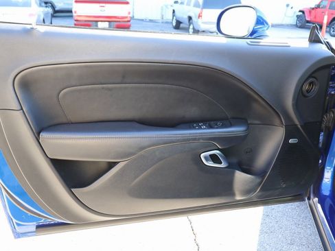 Used 2018 Dodge Challenger GT w/ GT Interior Package image 16