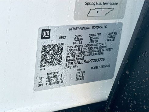 Used 2023 GMC Acadia AT4 AWD/4WD image 40