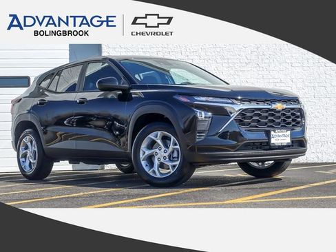 New 2026 Chevrolet Trax LS FWD image 1