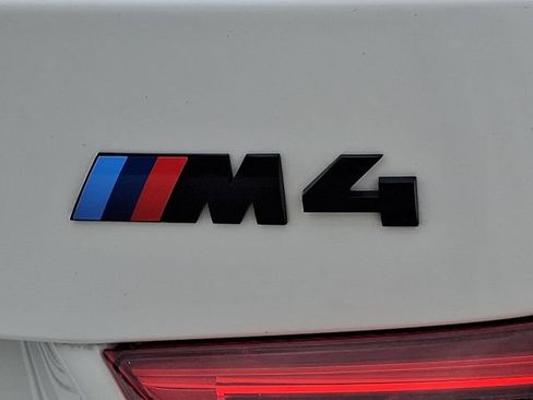 Used 2017 BMW M4 Convertible RWD image 33