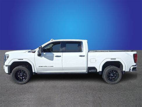 Used 2025 GMC Sierra 2500 Denali w/ Denali Reserve Package image 7