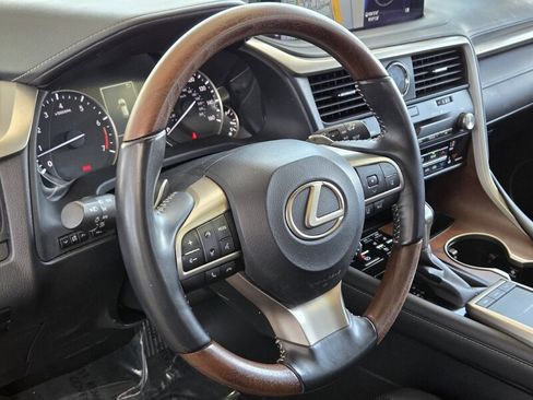 Used 2022 Lexus RX 350L FWD w/ Premium Package image 26