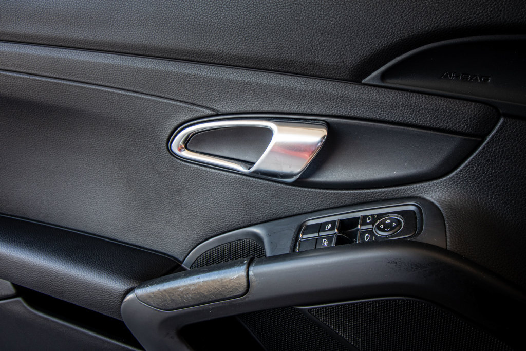 Used 2014 Porsche Boxster RWD image 26