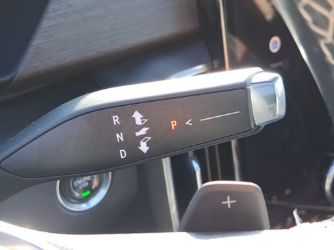 Certified 2024 GMC Acadia Denali w/ Super Cruise Package image 23