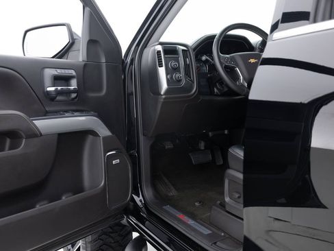 Used 2017 Chevrolet Silverado 1500 LTZ Z71 w/ LTZ Plus Package image 28