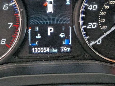 Used 2019 Mitsubishi Outlander SE image 23