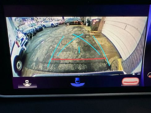 Used 2018 Lexus RX 450h F Sport w/ Accessory Package image 18