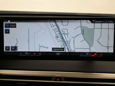 Used 2023 BMW iX xDrive50 w/ Premium Package image 15