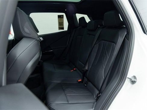 New 2026 BMW X3 xDrive30 w/ Premium Package image 25