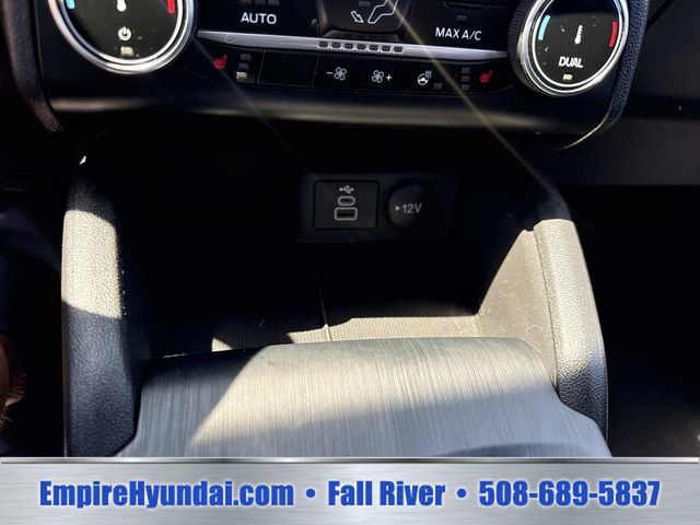 Used 2024 Ford Escape Active AWD/4WD image 26