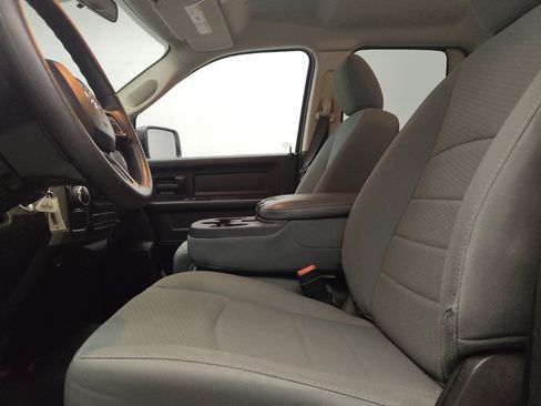 Used 2017 RAM 1500 Tradesman w/ Popular Equipment Group RWD image 17