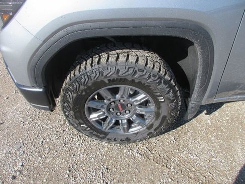 New 2026 GMC Sierra 1500 Pro w/ Pro Value Package AWD/4WD image 12