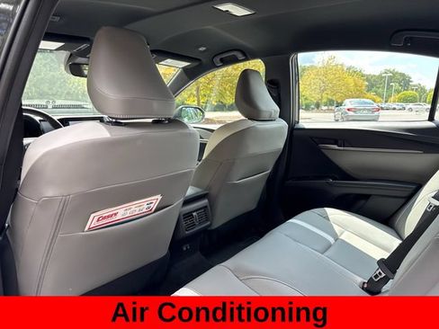 Used 2026 Toyota Camry SE w/ Convenience Package FWD image 20
