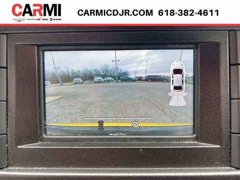 Used 2017 Ford Mustang Coupe RWD image 22