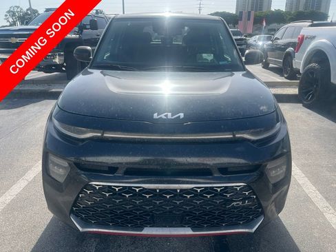 Certified 2022 Kia Soul Turbo FWD image 2