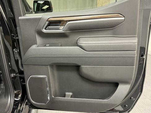 New 2026 Chevrolet Silverado 1500 RST w/ Redline Edition image 18