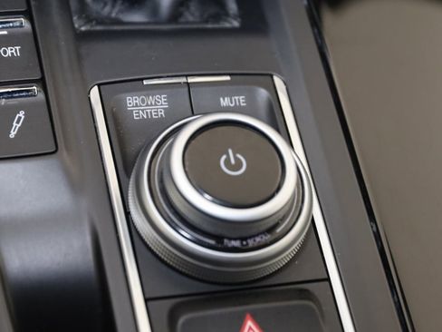 Used 2022 Maserati Levante Modena image 26