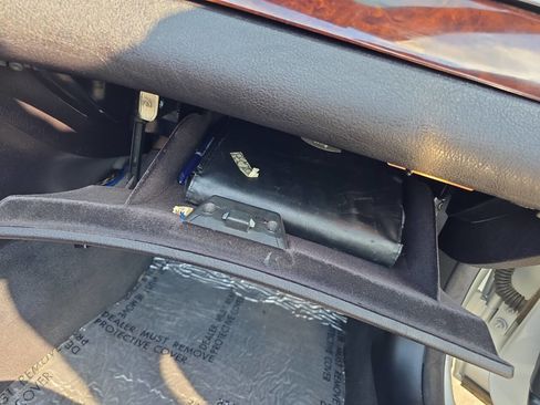 Used 2005 BMW 325Ci Convertible image 26