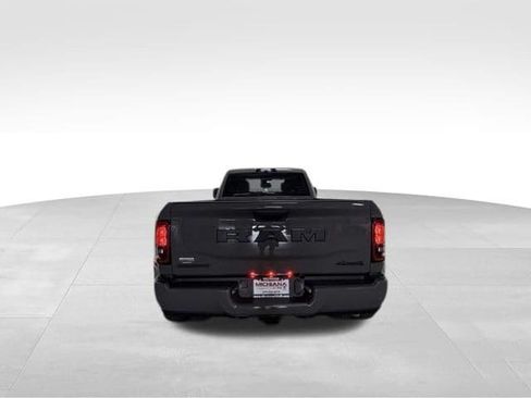 New 2026 RAM 3500 Big Horn AWD/4WD image 10