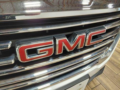 Certified 2024 GMC Terrain SLT AWD/4WD image 13