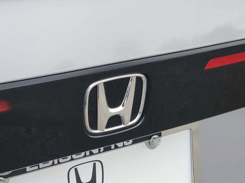Certified 2023 Honda Accord EX image 29